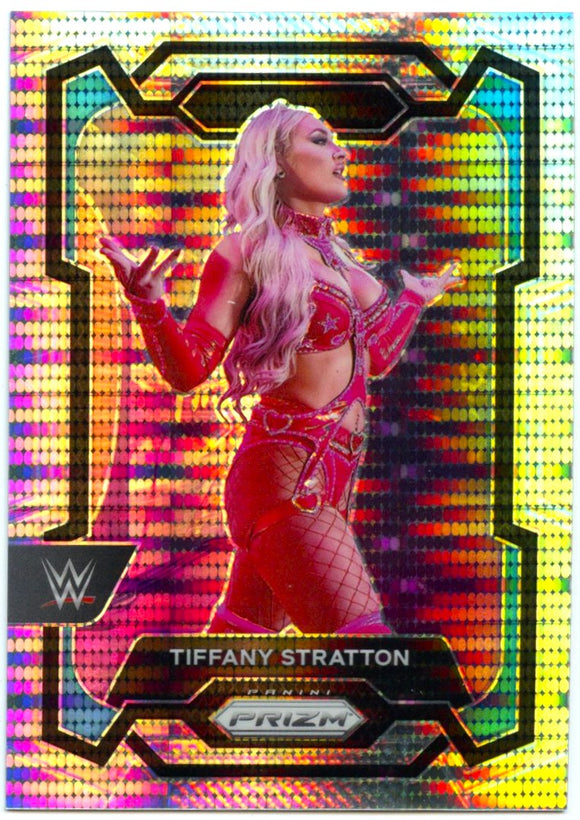 Tiffany Stratton 2024 Panini Prizm WWE Pulsar SP 375/499